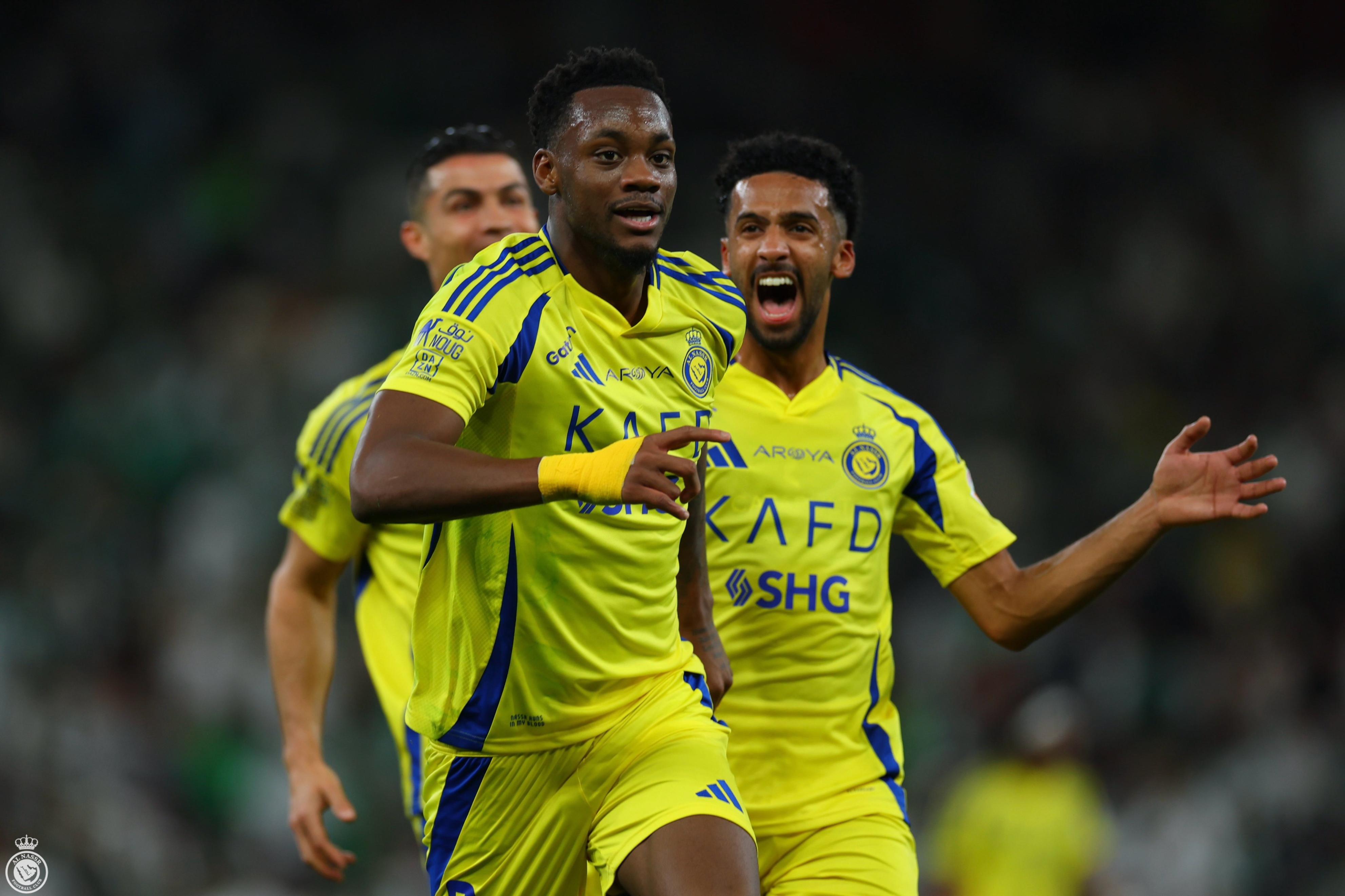 九游娱乐包含G2不断突破！，C罗连续七场比赛得分超过大比分获胜比赛高潮迭起的词条